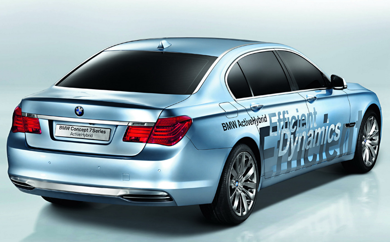 Illustration for article titled BMW Concept 7 Series ActiveHybrid Adds Power, Efficiency